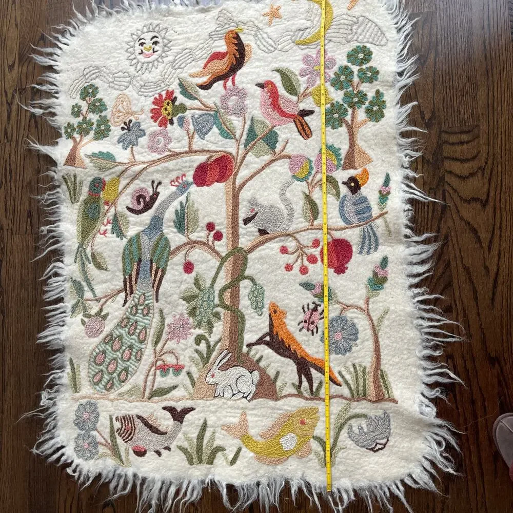 Vibrant Animal Embroidered Wool Wall Tapestry Smal Carpet Floor Fringe Edge RARE